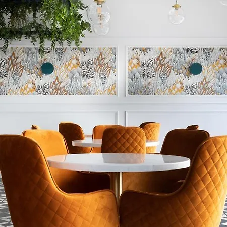 The Pheasant ホテル *