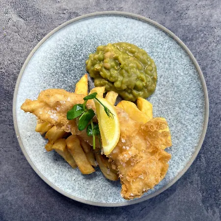 The Pheasant ホテル *